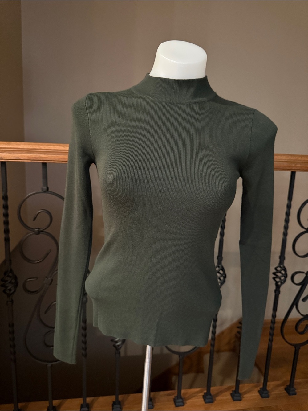 Becool lightweight sweater